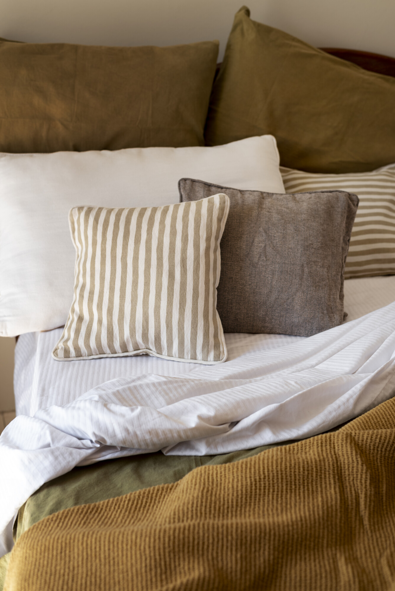 Textiles y colores: Cómo combinarlos para un dormitorio armonioso